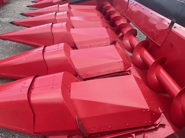 Case IH 1063 corn head for sale