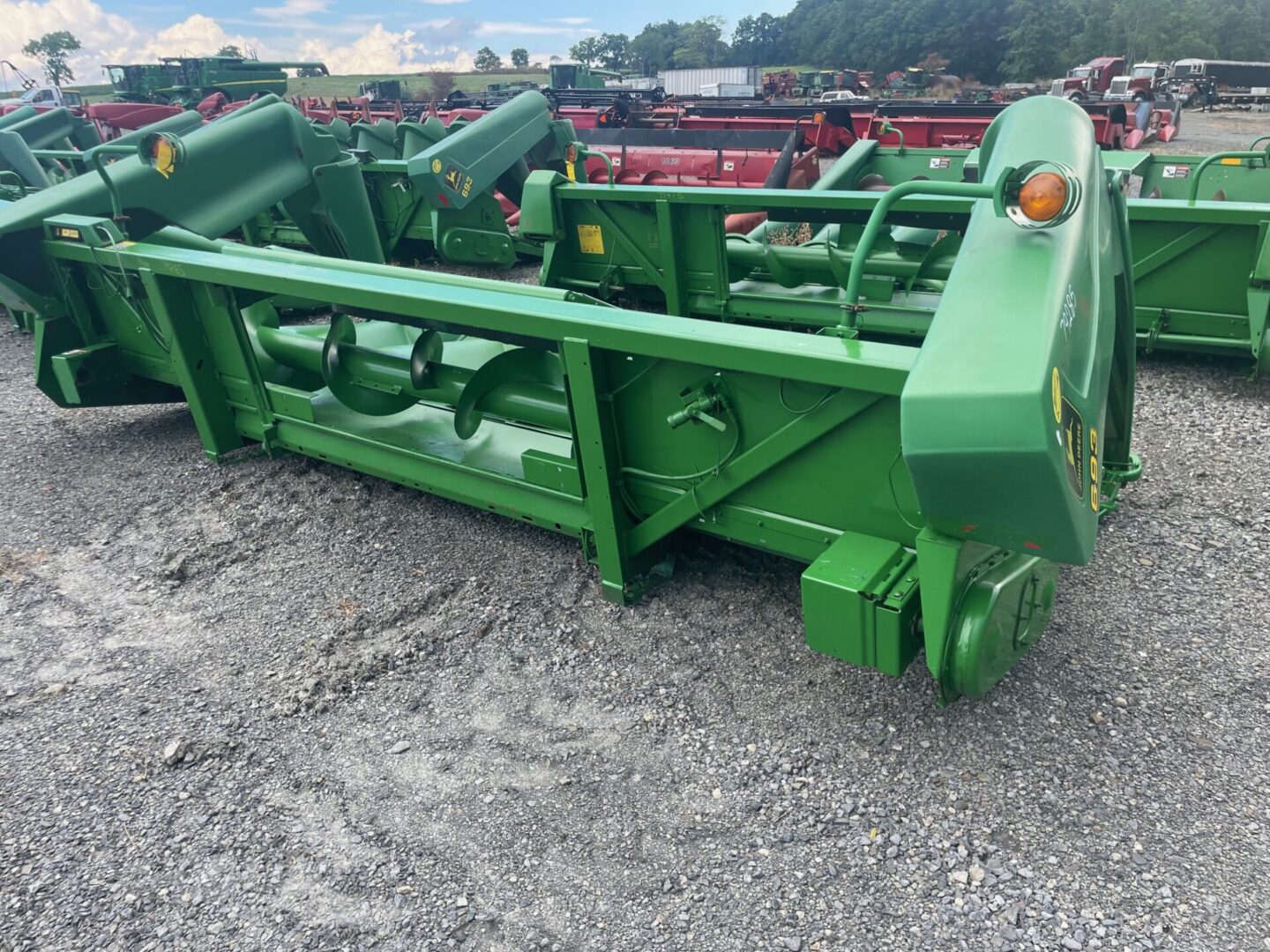 John Deere 693 corn head for sale