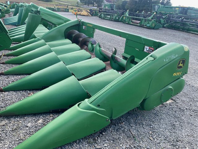 John Deere 606C Corn Head for sale