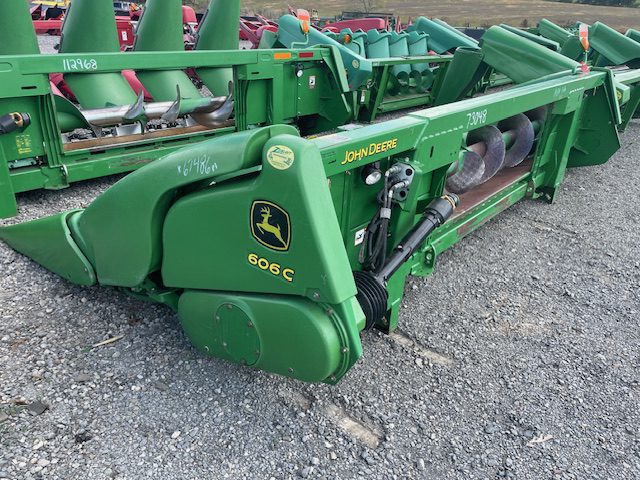 John Deere 606C Corn Head for sale