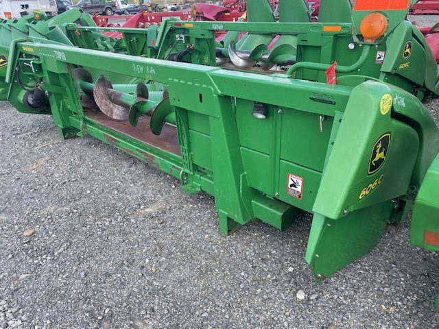 John Deere 606C Corn Head for sale
