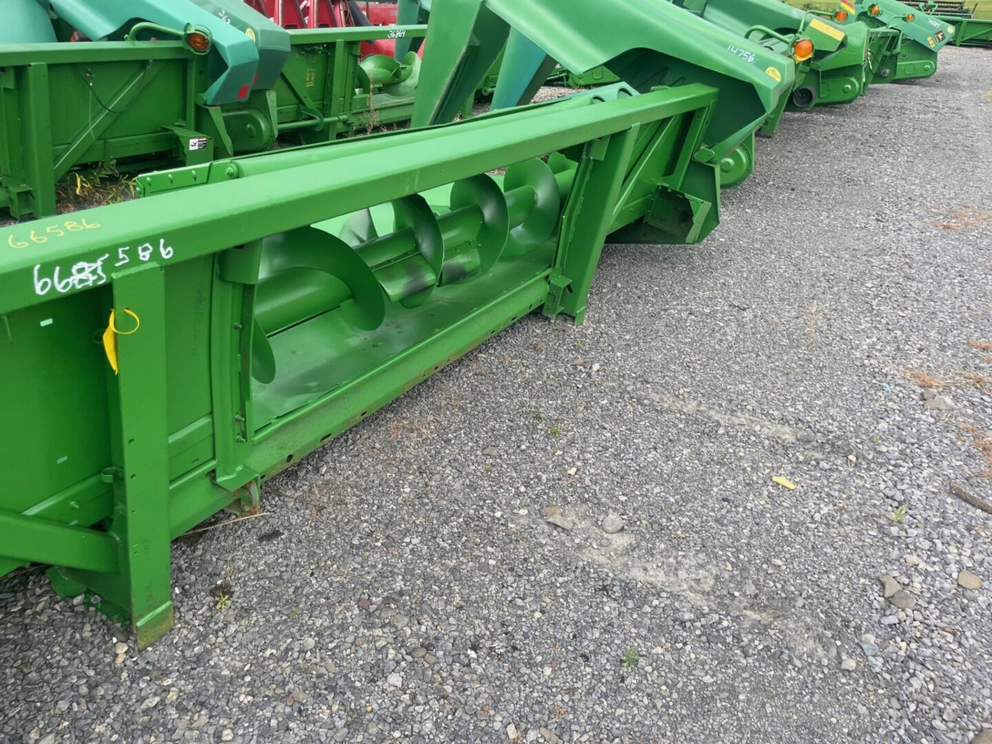 John Deere 693 corn head for sale